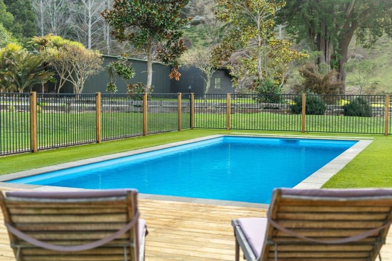 Photo of property in 101 Emerald Hill Drive, Birchville, Upper Hutt, 5018