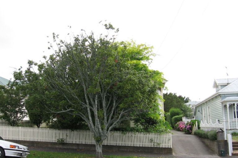 Photo of property in 16 Ohinerau Street, Remuera, Auckland, 1050