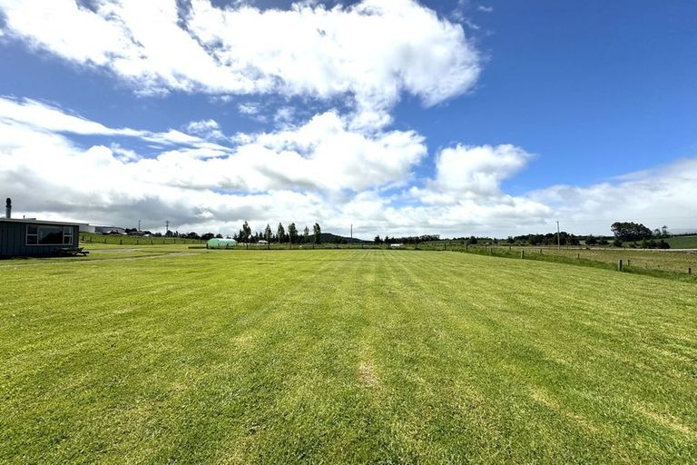 Photo of property in 198 Waiwera Station Road, Waiwera South, Clinton, 9584