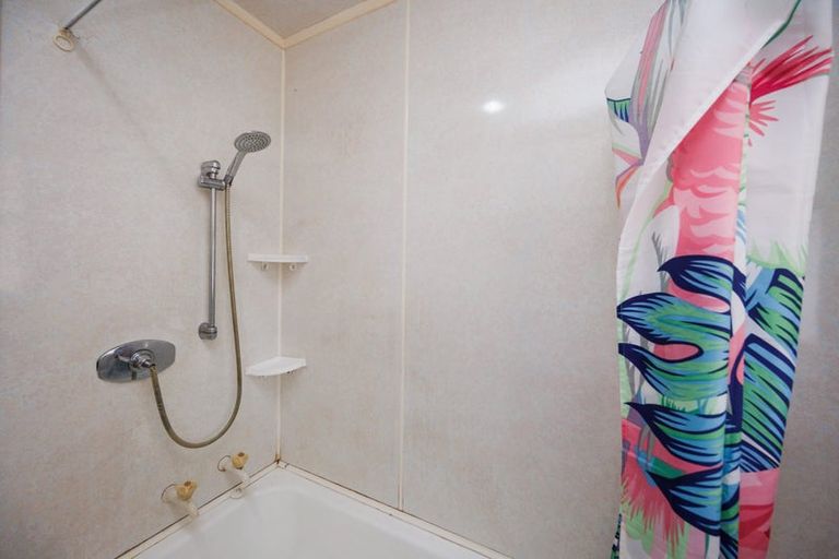 Photo of property in 8 Duff Crescent, Highbury, Palmerston North, 4412