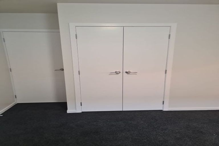 Photo of property in 42 Helvetia Road, Pukekohe, 2120