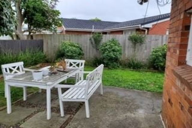 Photo of property in 4/3 Alana Place, Mount Wellington, Auckland, 1060