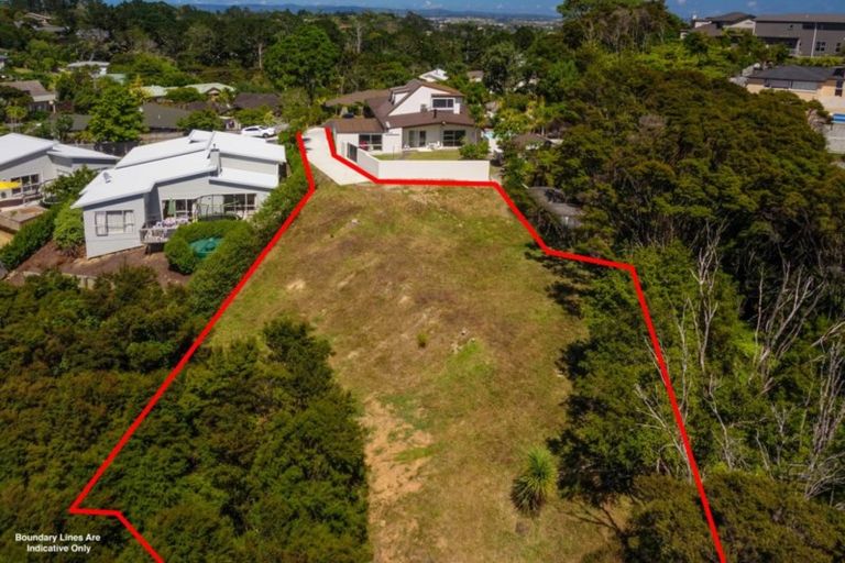 Photo of property in 208 Greenhithe Road, Greenhithe, Auckland, 0632