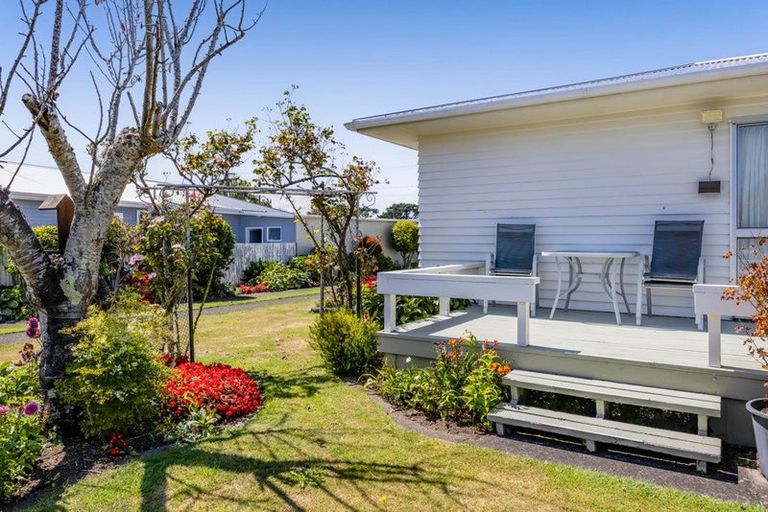 Photo of property in 132 Fairfield Road, Hawera, 4610