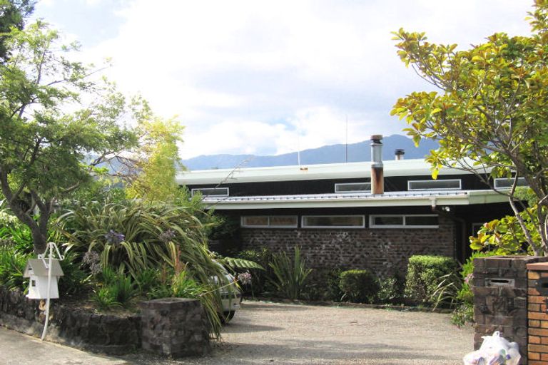 Photo of property in 14 Alleyne Court, Brown Owl, Upper Hutt, 5018