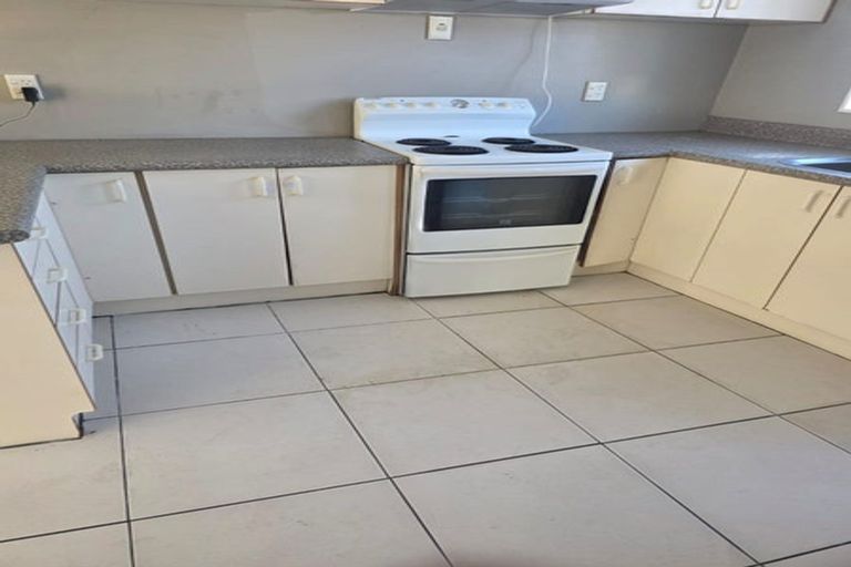 Photo of property in 18 Greenmeadows Avenue, Manurewa East, Auckland, 2102