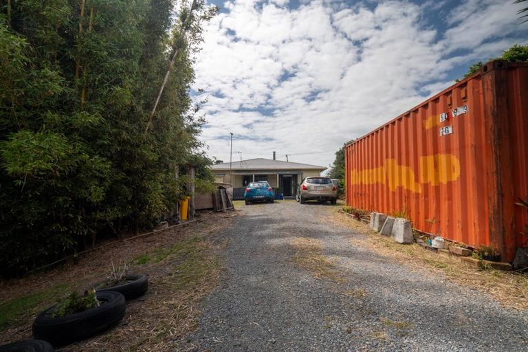 Photo of property in 32 Toetoe Road, Otaika, Whangarei, 0170