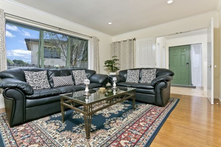 Photo of property in 50 Black Teal Close, Unsworth Heights, Auckland, 0632