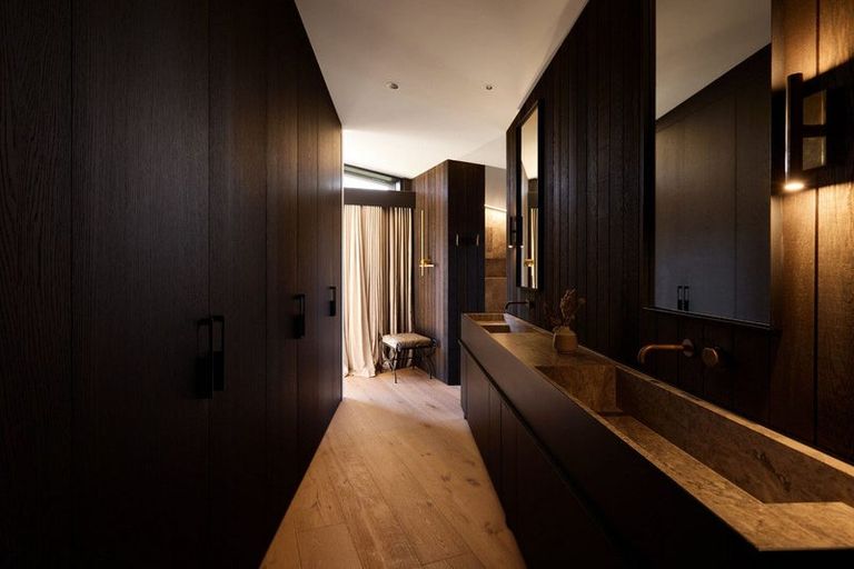 Photo of property in 65 Pitau Road, Mount Maunganui, 3116