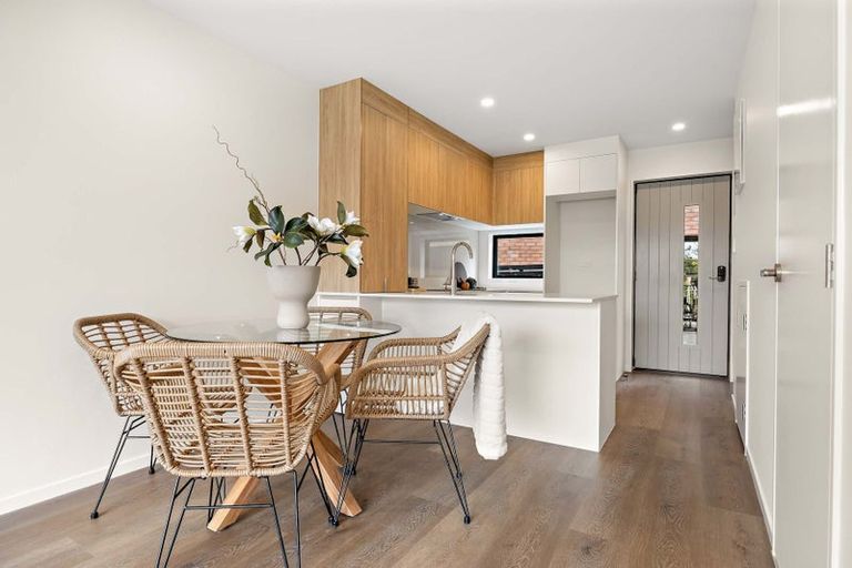 Photo of property in 57 Jabuka Street, Glen Eden, Auckland, 0602