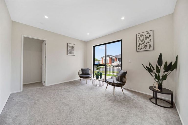 Photo of property in 19 Rauaruhe Road, Karaka, Papakura, 2113