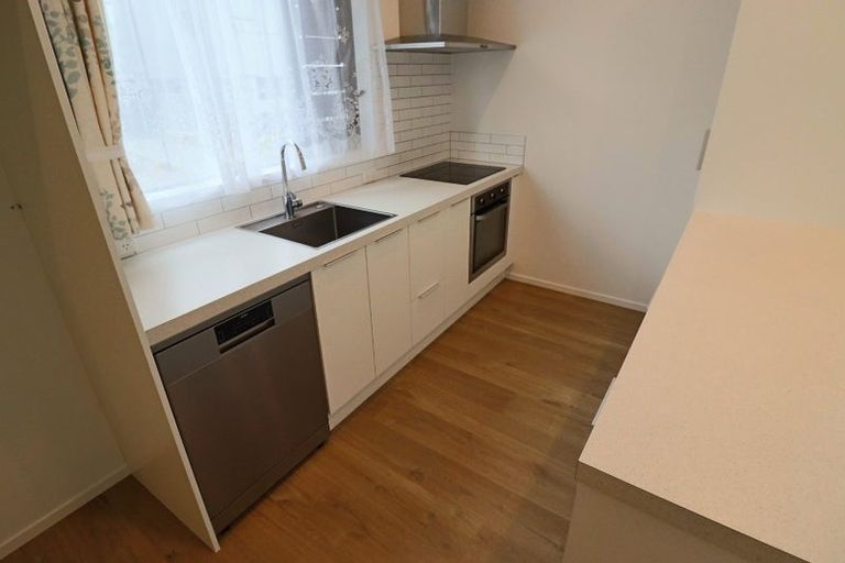 Photo of property in 9 Rangitamiro Place, Hobsonville, Auckland, 0616