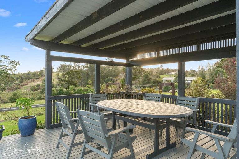 Photo of property in 86 Matakohe Wharf Road, Matakohe, 0593