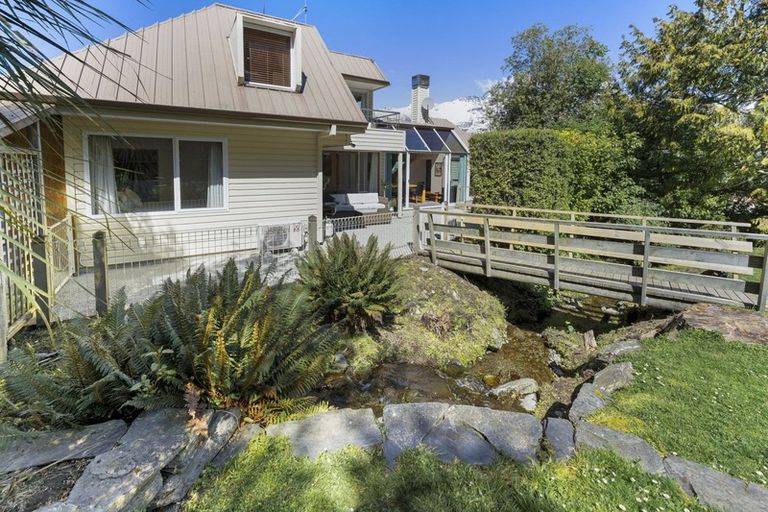 Photo of property in 18 Williams Street, Sunshine Bay, Queenstown, 9300