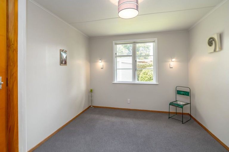 Photo of property in 15 Coddington Crescent, Masterton, 5810