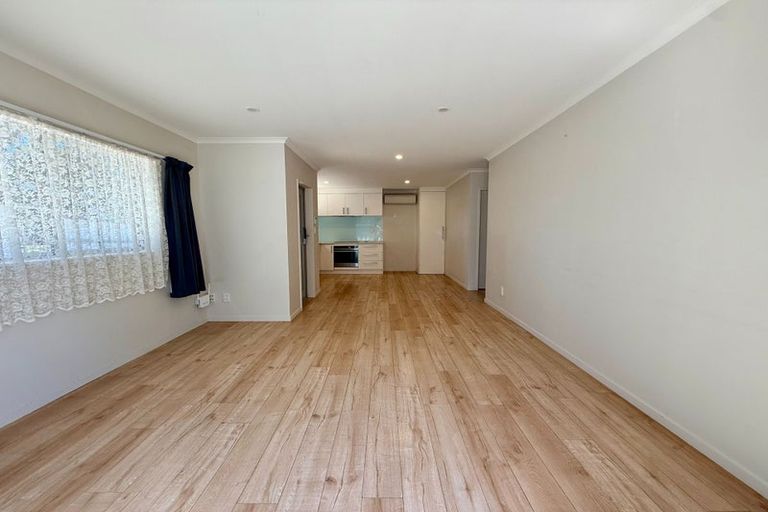 Photo of property in 76 Walmsley Road, Favona, Auckland, 2024