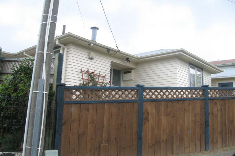 Photo of property in 8 Southgate Road, Southgate, Wellington, 6023