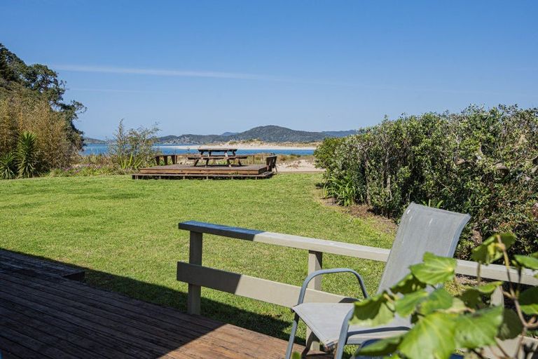 Photo of property in 36 Te Maika Road, Ngunguru, Whangarei, 0173