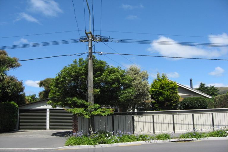 Photo of property in 114 Hawford Road, Opawa, Christchurch, 8023