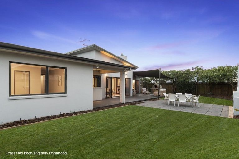 Photo of property in 10 Koro Mews, Papamoa Beach, Papamoa, 3118