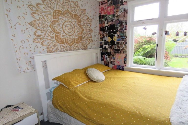 Photo of property in 36 Brougham Street, Westport, 7825