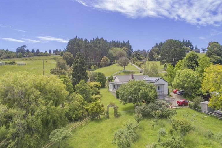 Photo of property in 290 Ararimu Road, Ramarama, Drury, 2579