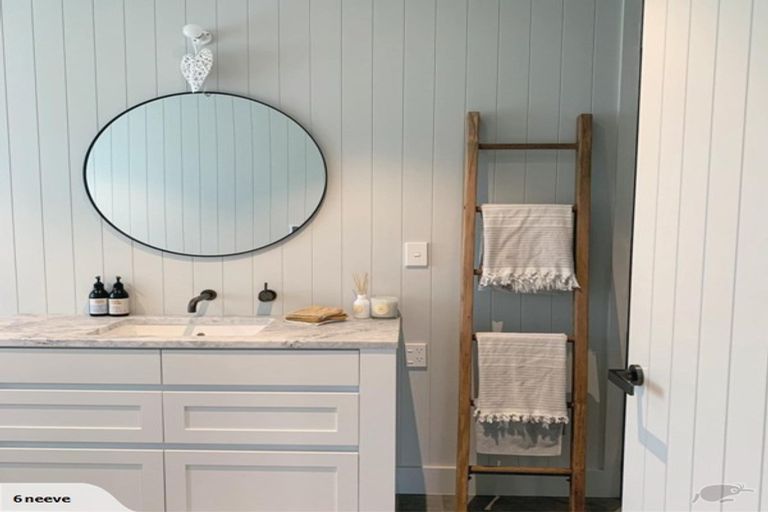 Photo of property in 14 Heipipi Drive, Eskdale, Napier, 4182