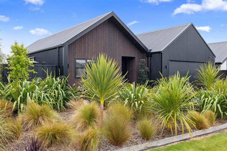 Photo of property in 53 Te Hurunui Drive, Pegasus, 7612