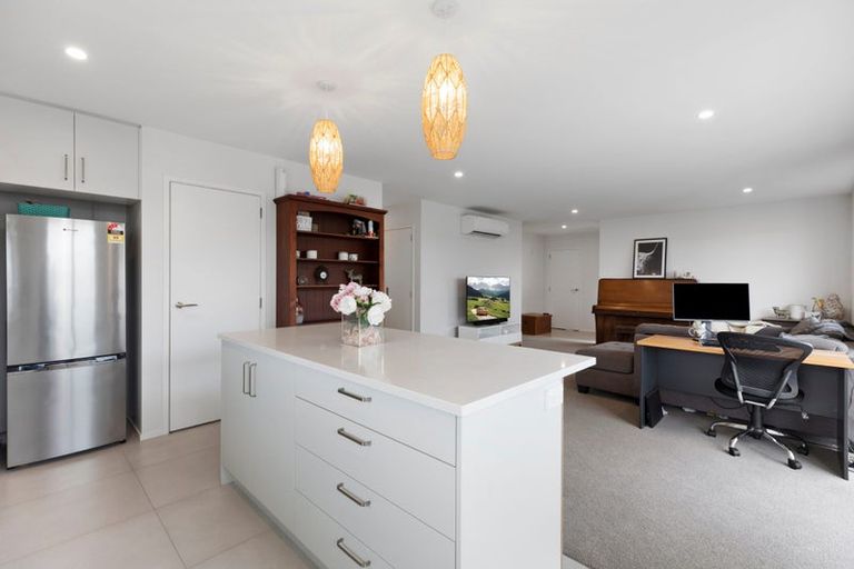 Photo of property in 9 Te Rehutai Rise, Welcome Bay, Tauranga, 3112