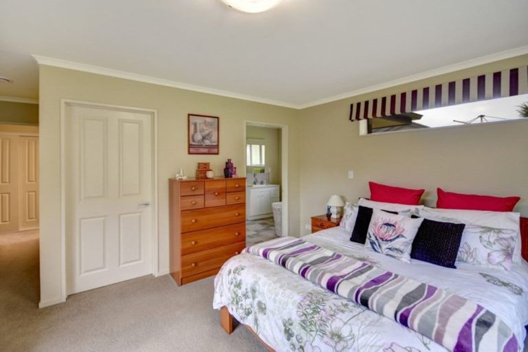 Photo of property in 6 Calluna Crescent, Mosgiel, 9024