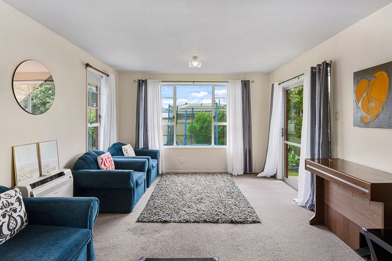 Photo of property in 3/23e Craven Street, Sockburn, Christchurch, 8042