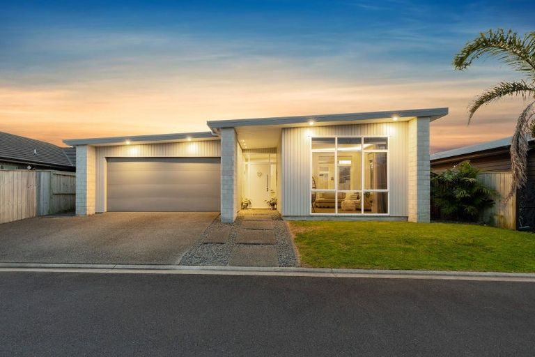 Photo of property in 68b The Boulevard, Papamoa Beach, Papamoa, 3118