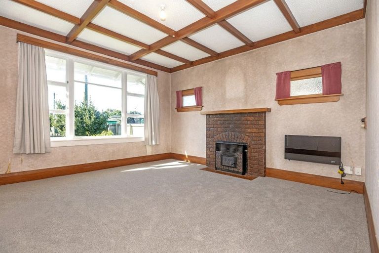 Photo of property in 14 De Lautour Road, Kaiti, Gisborne, 4010