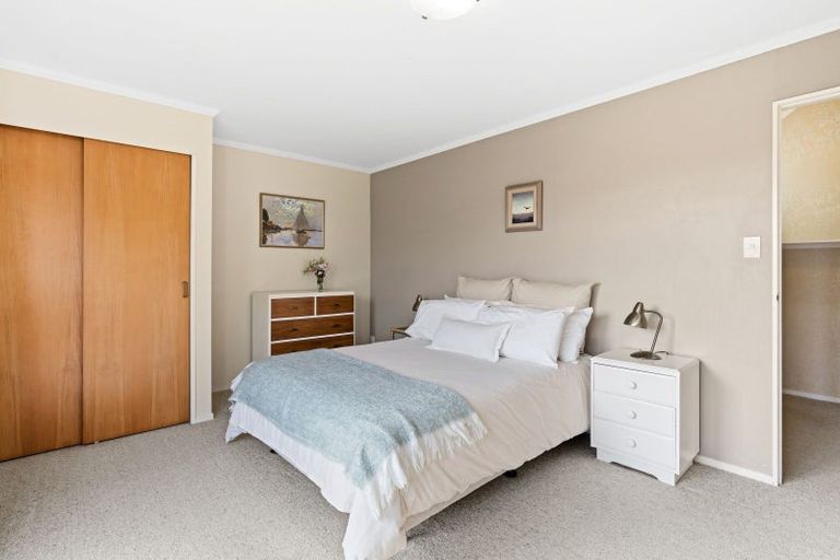 Photo of property in 116 Winara Avenue, Waikanae, 5036