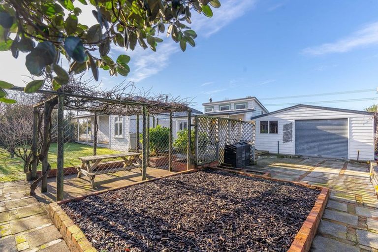 Photo of property in 217 Belvedere Road, Carterton, 5713