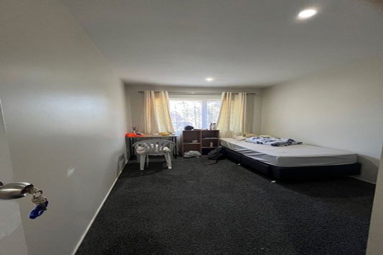 Photo of property in 6b Flamingo Court, Goodwood Heights, Auckland, 2105