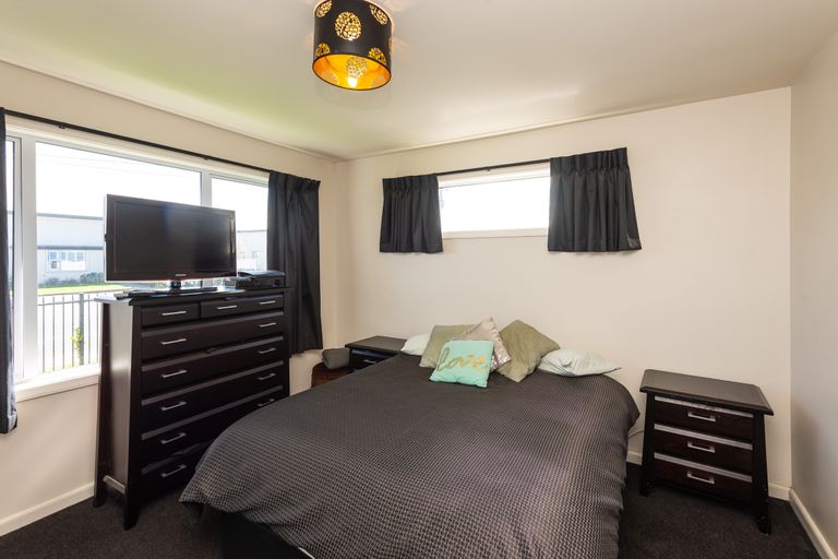 Photo of property in 86 Packe Street, Edgeware, Christchurch, 8013