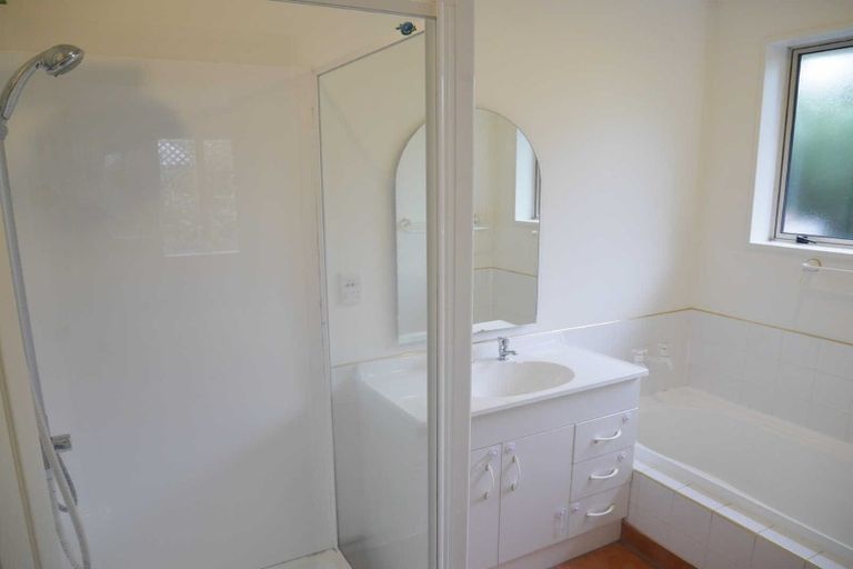 Photo of property in 14 Ashmore Lane, Strowan, Christchurch, 8052