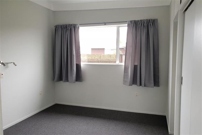 Photo of property in 6b Westhaven Grove, Takaro, Palmerston North, 4412