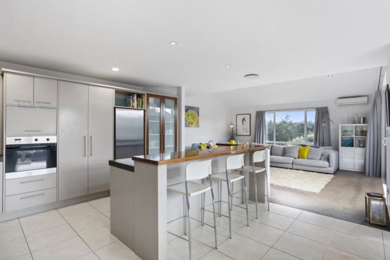 Photo of property in 26 Admirals Court Drive, Greenhithe, Auckland, 0632