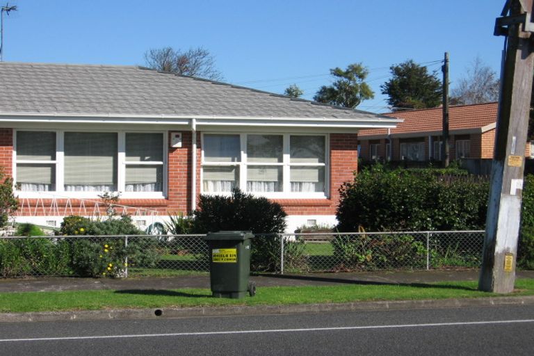 Photo of property in 2/129 Wallace Road, Papatoetoe, Auckland, 2025