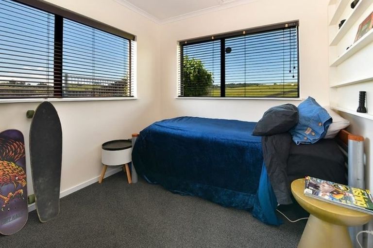 Photo of property in 20 Hafton Road, Kaukapakapa, Warkworth, 0984