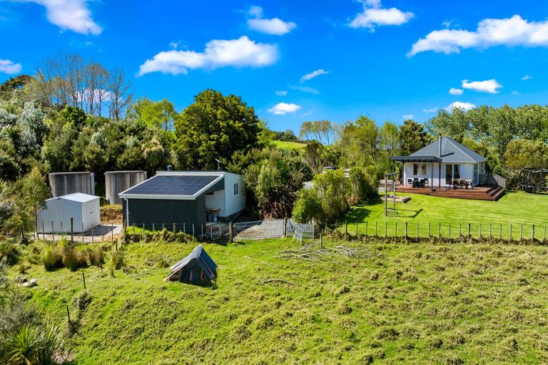 Photo of property in 280c Baldrock Road, Kaiwaka, Maungaturoto, 0587