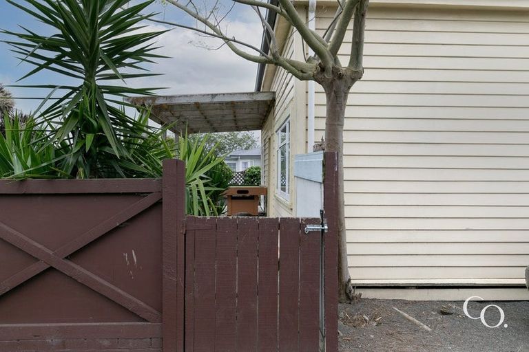 Photo of property in 1/230 Mayfair Avenue, Mayfair, Hastings, 4122