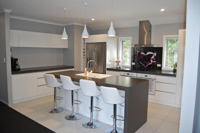 Photo of property in 9 Mountain Road, Kaiwaka, 0587