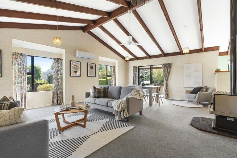 Photo of property in 49 Reading Street, Greytown, 5712