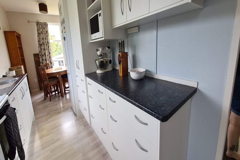 Photo of property in 14 View Street, Maungaturoto, 0520