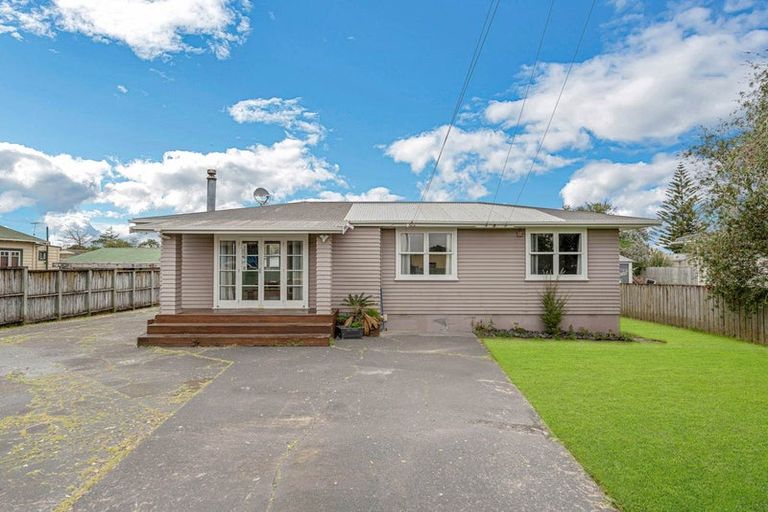 Photo of property in 53 Sheehan Avenue, Papakura, 2110