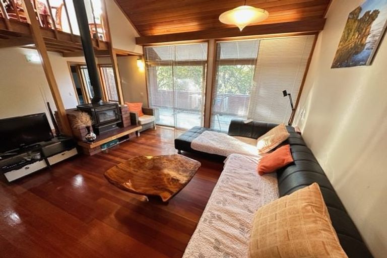 Photo of property in 48 Cheriton Road, Mellons Bay, Auckland, 2014