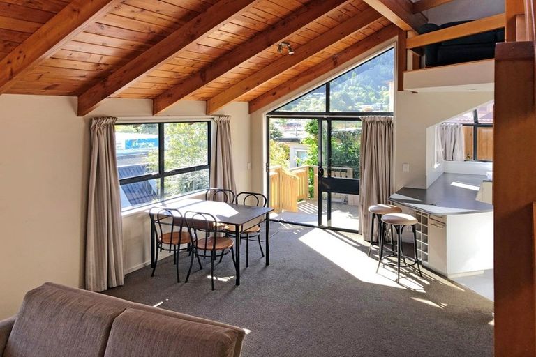 Photo of property in 120a Hallenstein Street, Queenstown, 9300